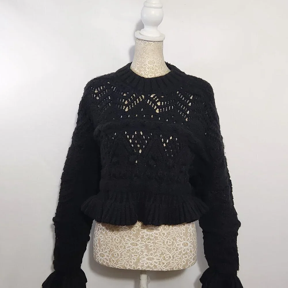 Zara Women's Size S Black Chunky Knit Bell Sleeve Open Weave Cropped Sweater